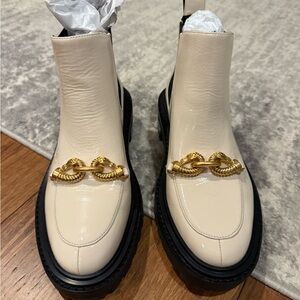 Brand New Tory Burch Jessa Chelsea Boot